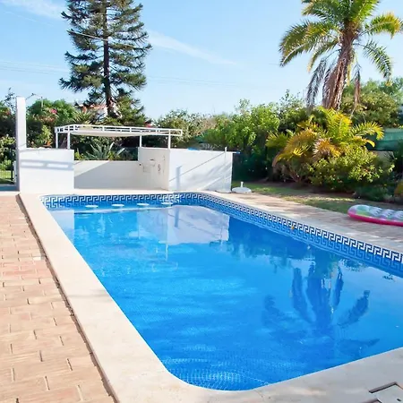 Alporchinhos Sleeps 4 With Pool * Armacao de Pera
